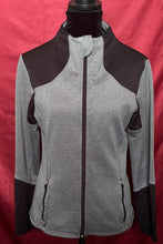 Load image into Gallery viewer, VOGO Athletica Gray and Black Contrast Active Zip Jacket