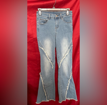 Load image into Gallery viewer, Women's Blue Flared Jeans
