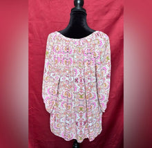 Load image into Gallery viewer, Floral Pink Women's Top
