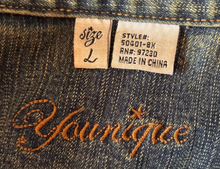 Load image into Gallery viewer, Stylish Cropped Denim Jacket

