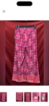 Load image into Gallery viewer, Women’s Pink Patterned Palazzo Pants
