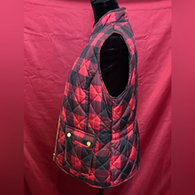 Load image into Gallery viewer, Plaid Quilted Vest - Red and Black
