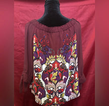 Load image into Gallery viewer, New York &amp; Company Red and White 3/4 Sleeve Graphic Blouse
