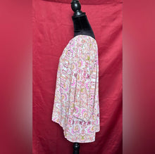 Load image into Gallery viewer, Floral Pink Women's Top
