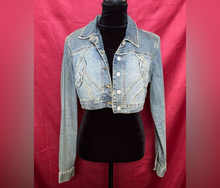 Load image into Gallery viewer, Stylish Cropped Denim Jacket
