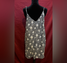 Load image into Gallery viewer, Old Navy Black and White Floral Dress
