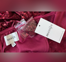 Load image into Gallery viewer, Elegant Burgundy Sequin Gown

