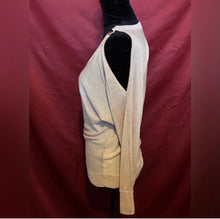 Load image into Gallery viewer, New York &amp; Company Sweater
