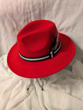 Load image into Gallery viewer, NEW Red/Blk Fedora
