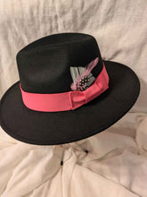 Load image into Gallery viewer, NEW Blk/Pink Fedora
