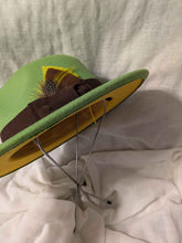 Load image into Gallery viewer, NEW Grn /Mustard Fedora
