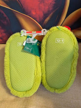 Load image into Gallery viewer, New Grinch Slippers - Size 13-1
