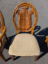 Load image into Gallery viewer, Solid Wood Rooms To Go Dining Set
