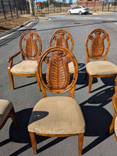 Load image into Gallery viewer, Solid Wood Rooms To Go Dining Set
