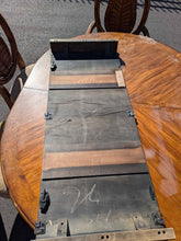 Load image into Gallery viewer, Solid Wood Rooms To Go Dining Set
